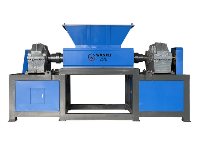 Double Shaft Shredder for Plastic Recycling Waste Treatment